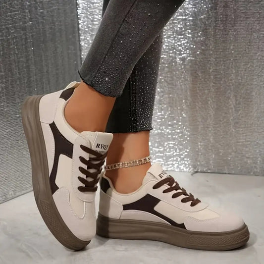 casual-trainers-for-women_BritanniaLow_aureliashoes
