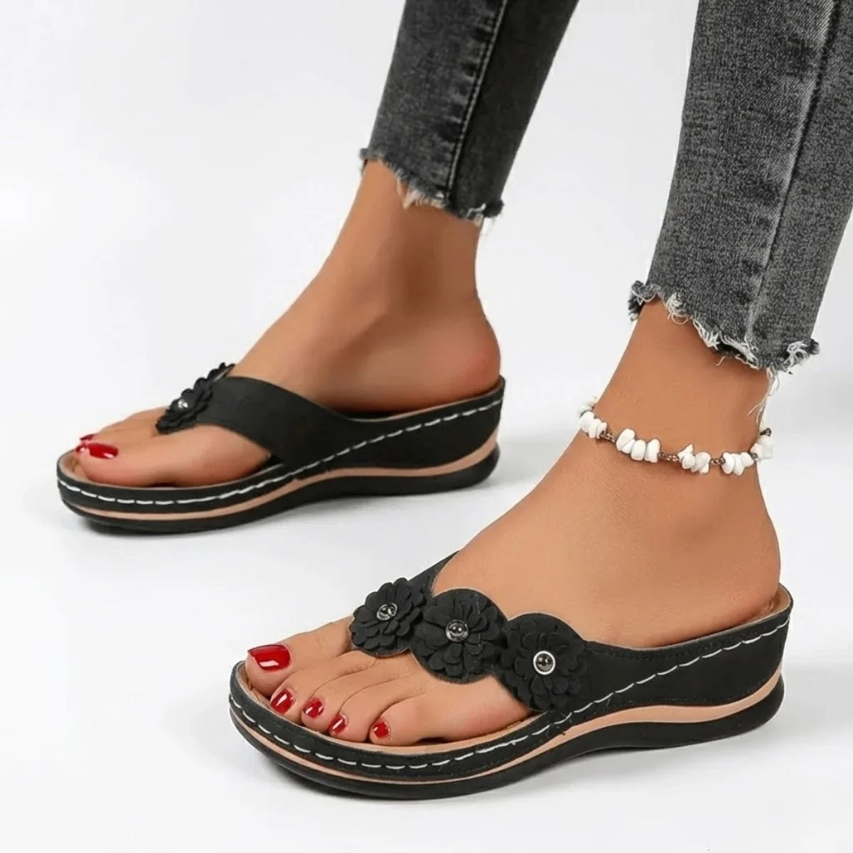 women-flat-sandal-flowers-2