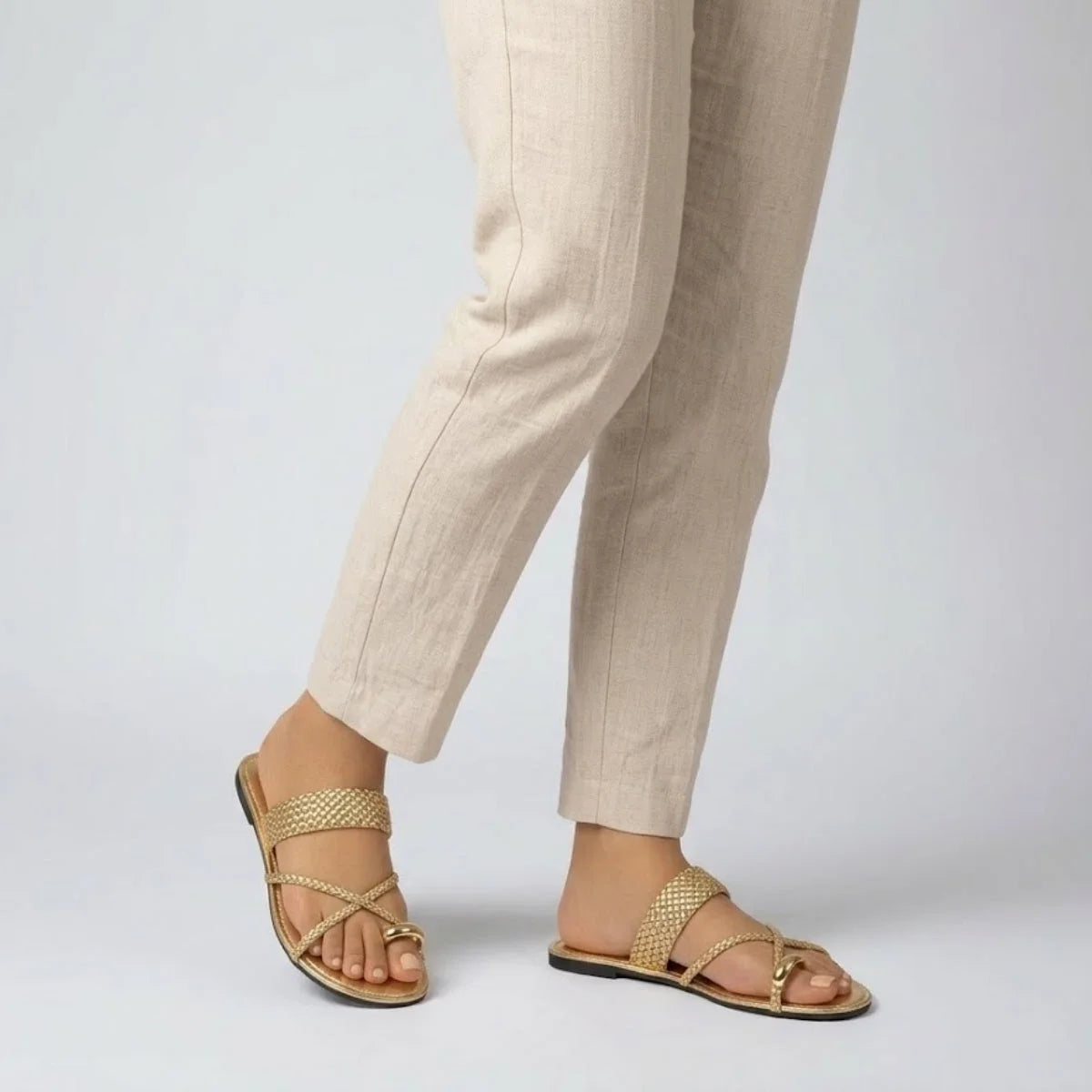 women-flat-sandal-turim-2