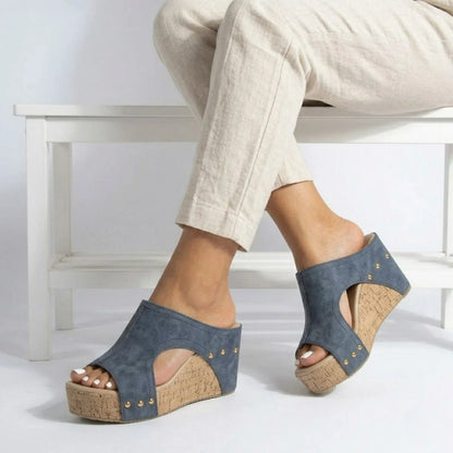 women-platform-north-6