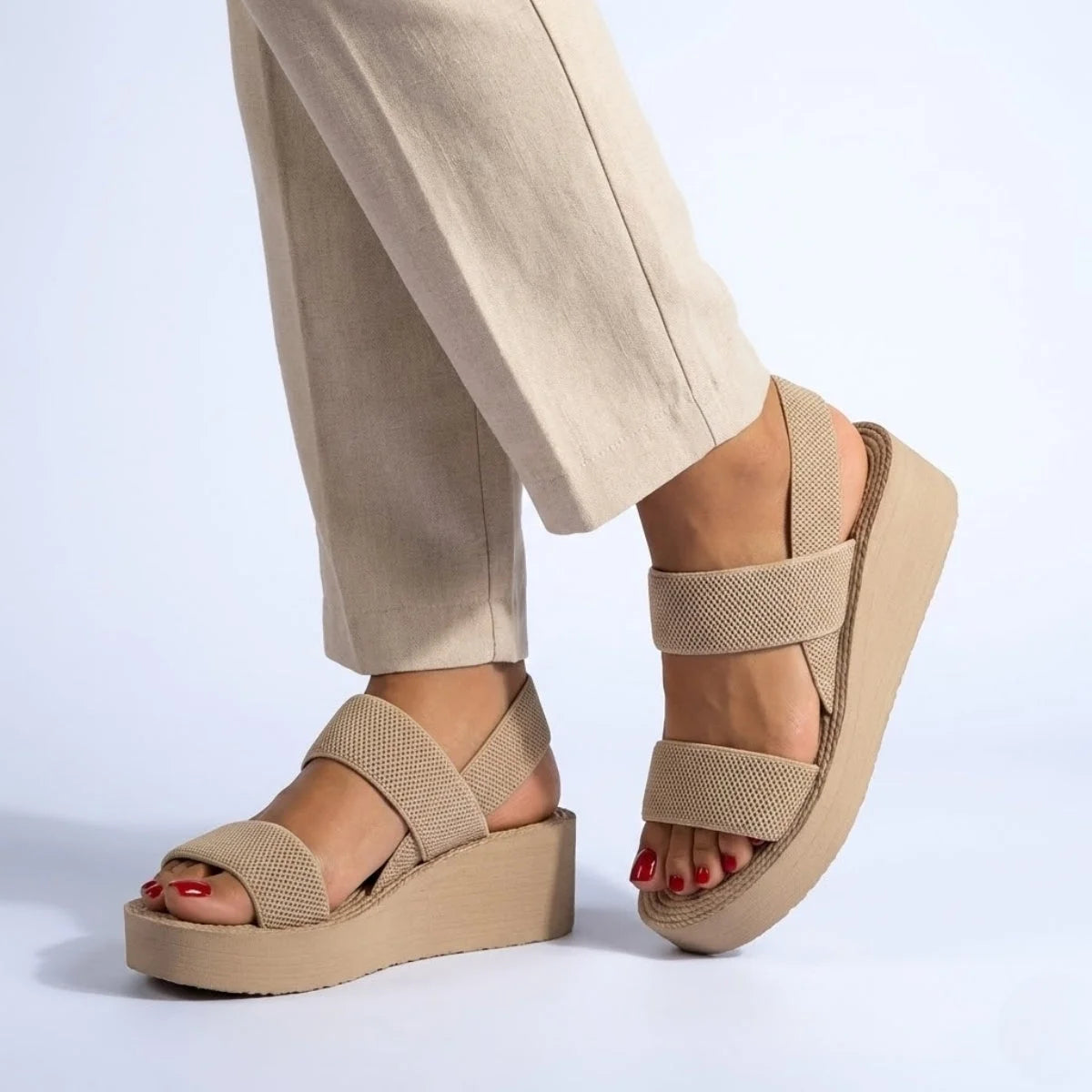 women-platform-sandal-elegant-3