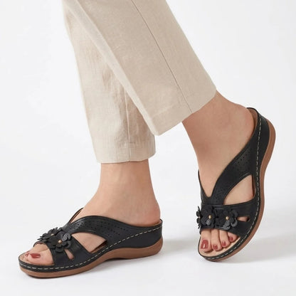 women-sandal-ortis-3